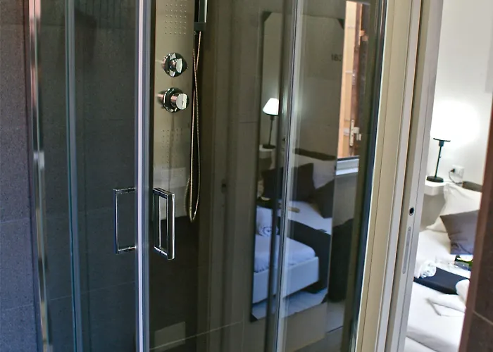 بيت ضيافة Empire روما