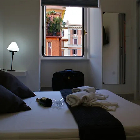 Empire Affittacamere 4*