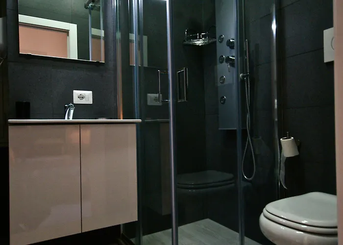 Empire Guest house 4*