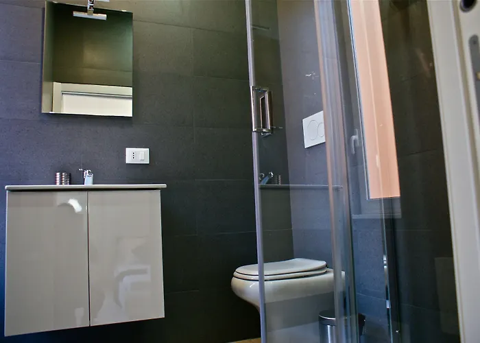 Empire Guest house 4*