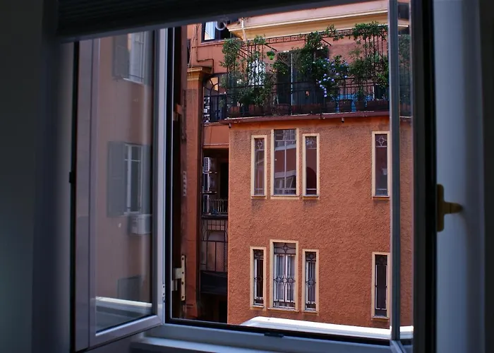 Guest house Empire 4*