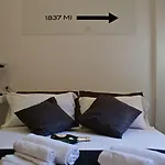 Empire 4*