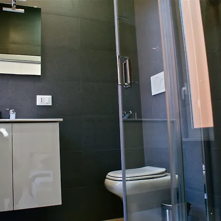 Empire Guest house 4*